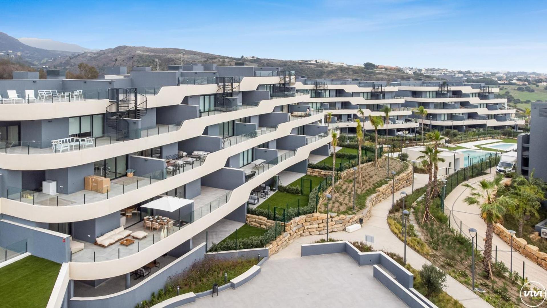 Vivi Homes - Eros Luxury, Pool, Sauna, Gym & Terrace Estepona Exterior foto